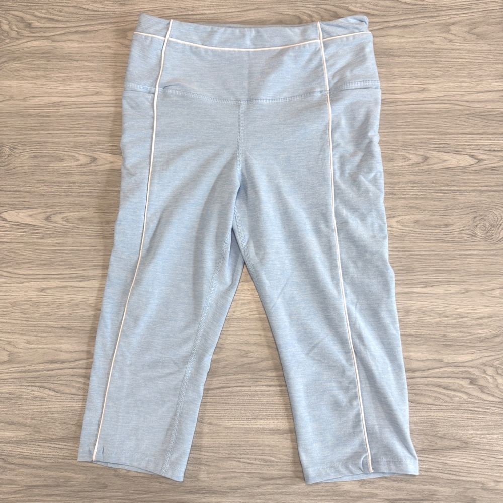 Athletic Works Womens ButterCore Light Blue Capri Leggings Pockets Womens S